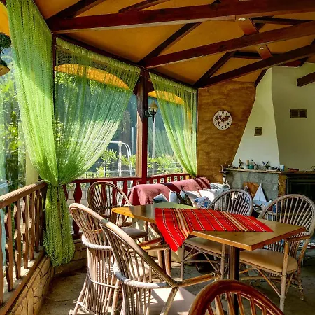 Patra Skala Prinou Apartman