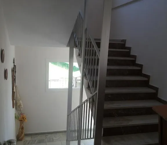 Patra Skala Prinou Apartmán